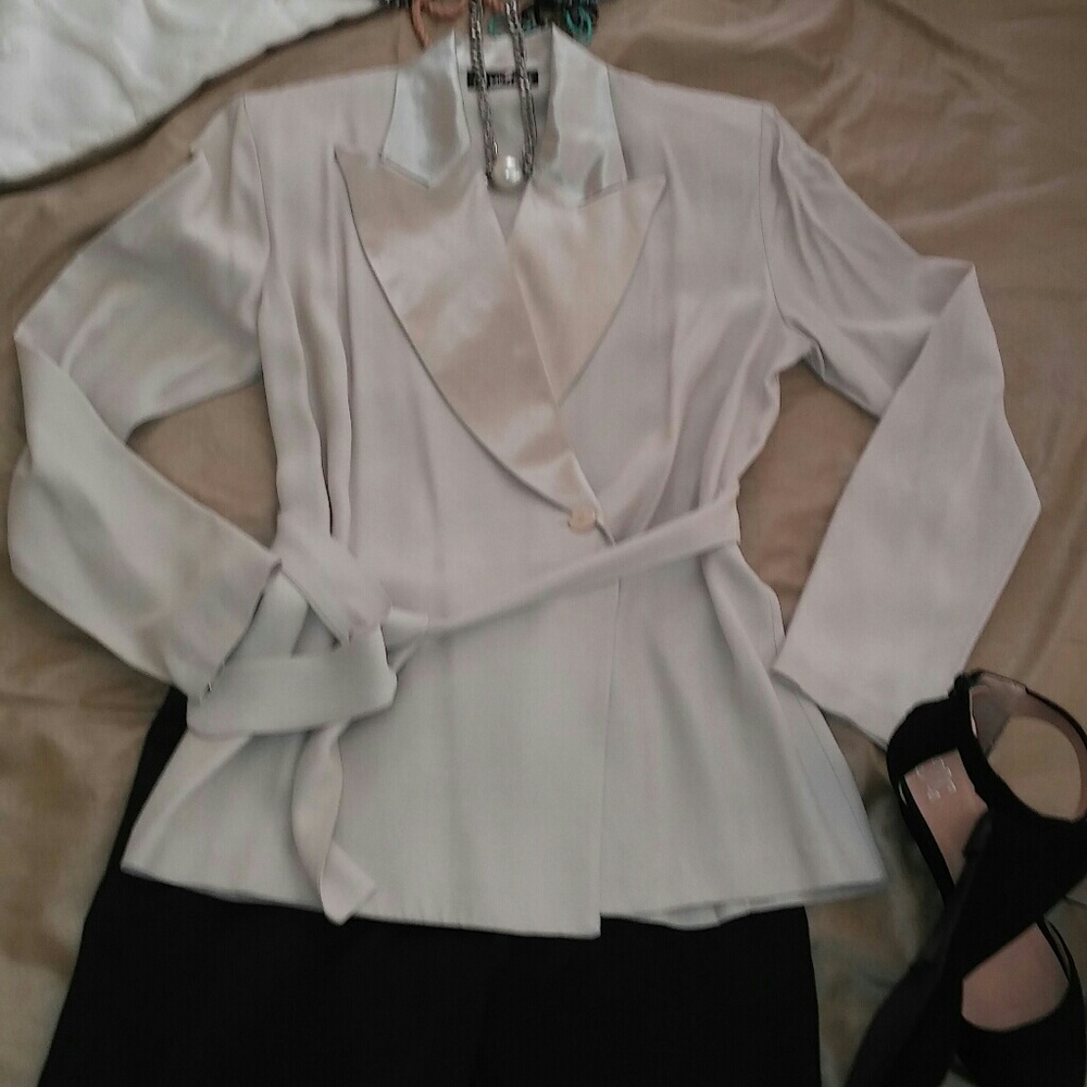 Tuxedo Jacket Champagne Size M